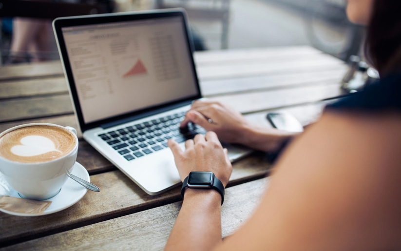 Here's Why we Love Going to Cafes to Work!